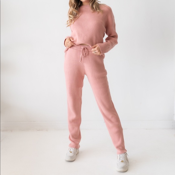 Pink Ribbed Loungewear Set - Picture 3 of 5